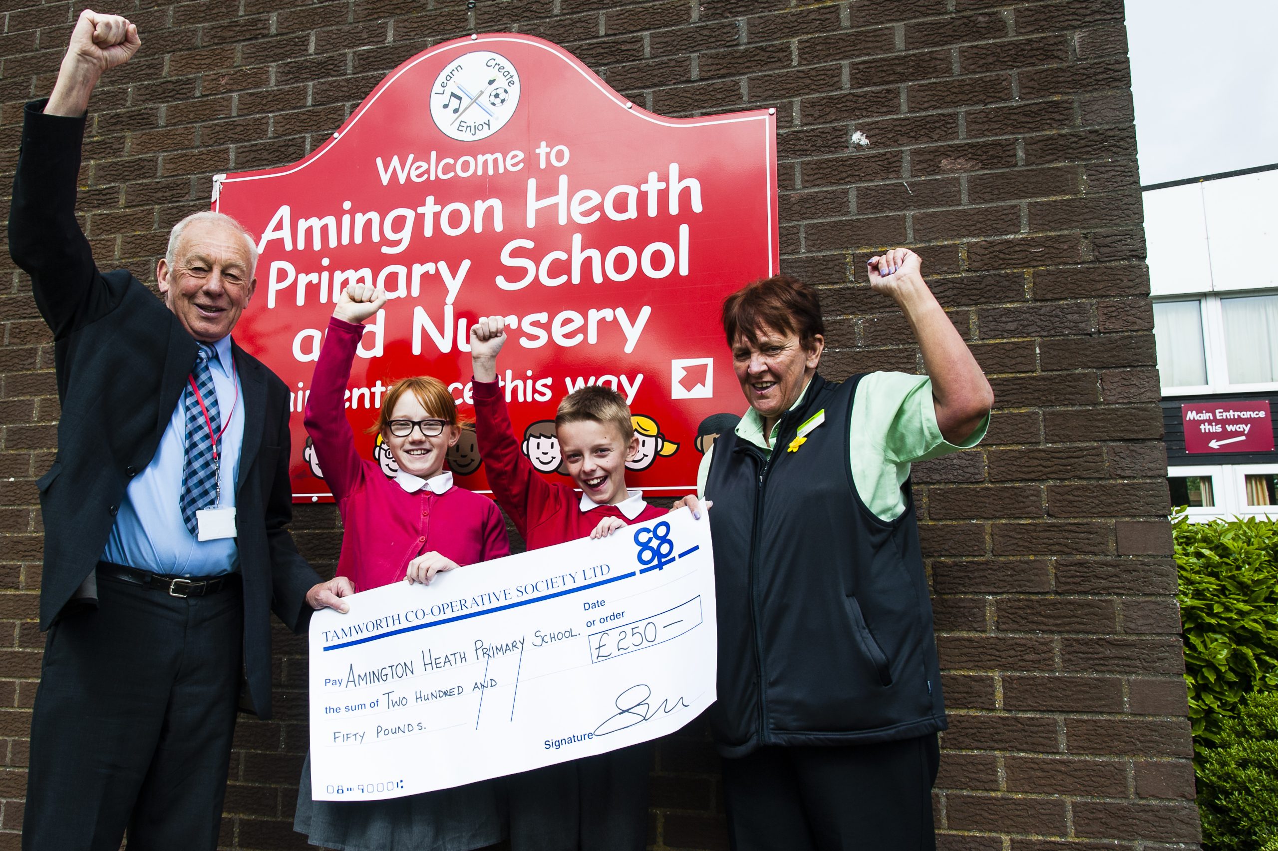 Tamworth Co-op helps school  to make a grand entrance