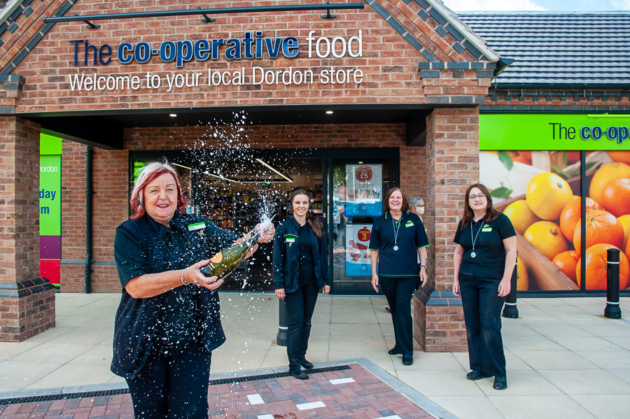 Dordon celebrates a new Tamworth Co-op food store for the second time in 100 years