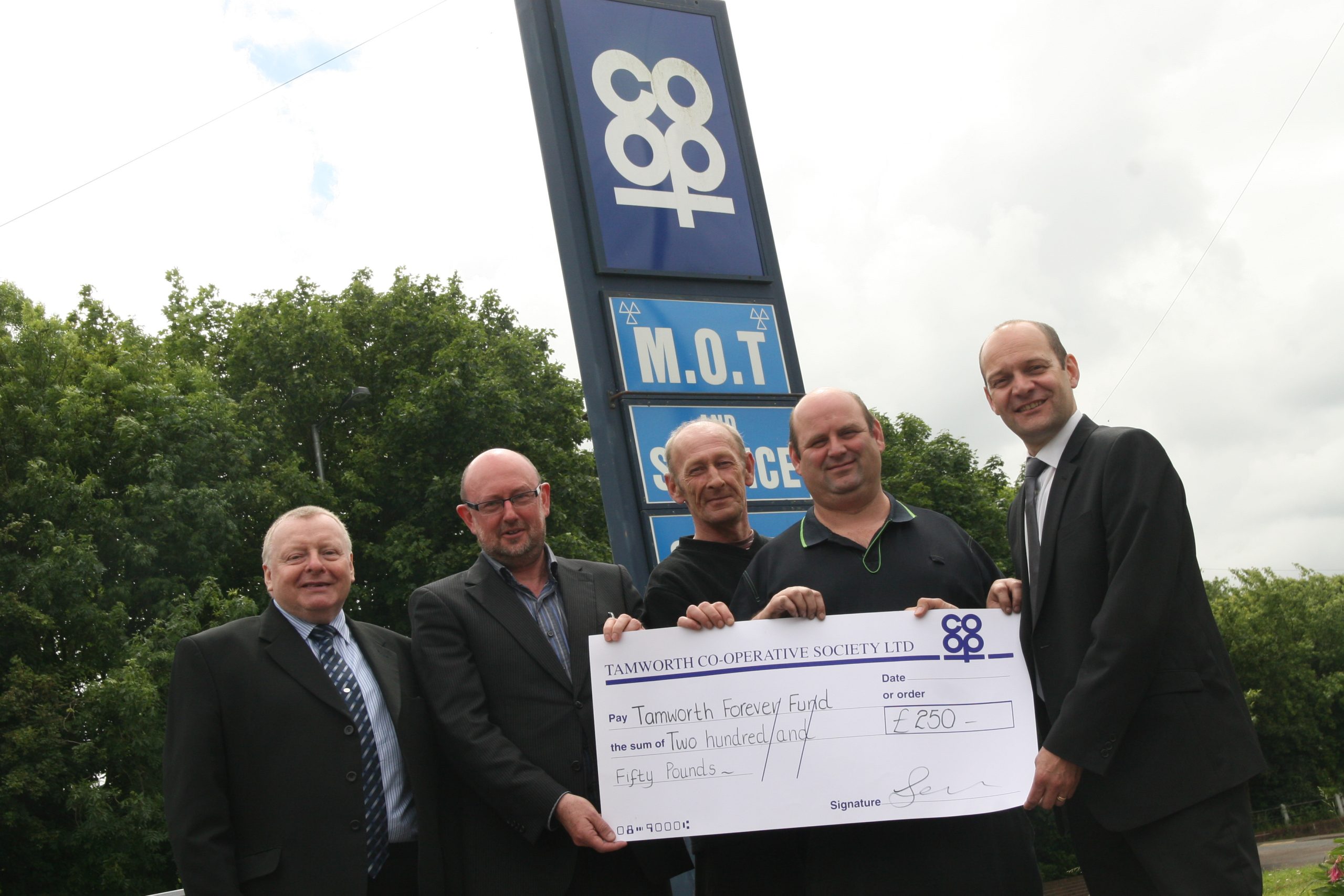 Co-op garage is a driving force behind new Tamworth charity   