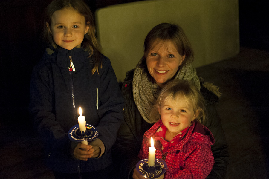Hundreds pay tribute to lost loved ones at Tamworth Co-op carol and memorial service